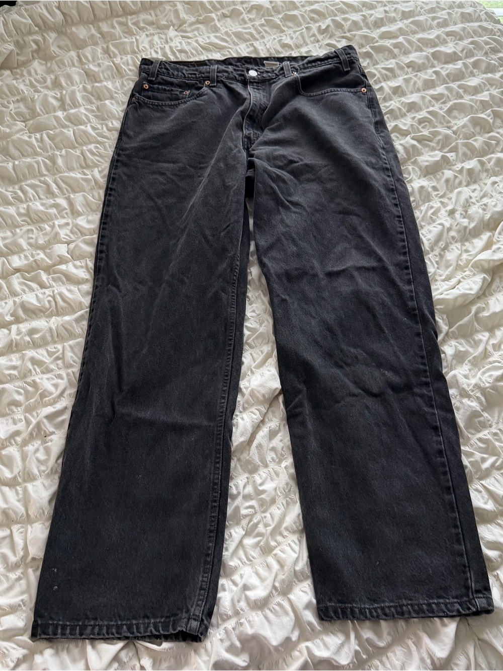 Vintage 1998 Levi’s 550 Size 38x32 Black Denim Jeans